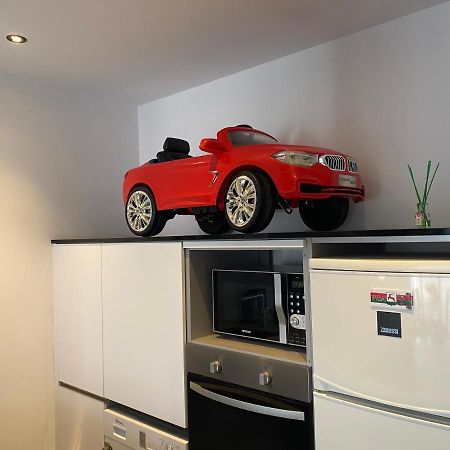 Apartamento En Madrid Rio Con Parking Gratuito Bagian luar foto