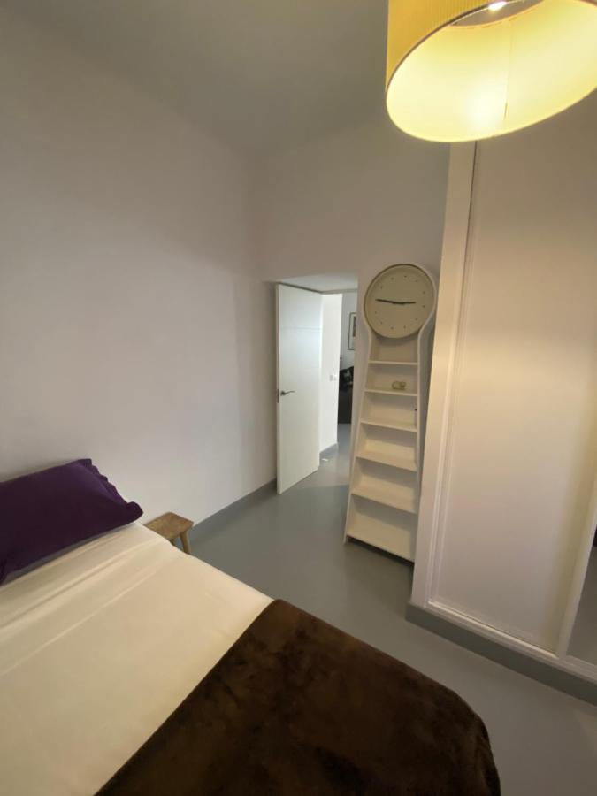 Apartamento En Madrid Rio Con Parking Gratuito Bagian luar foto