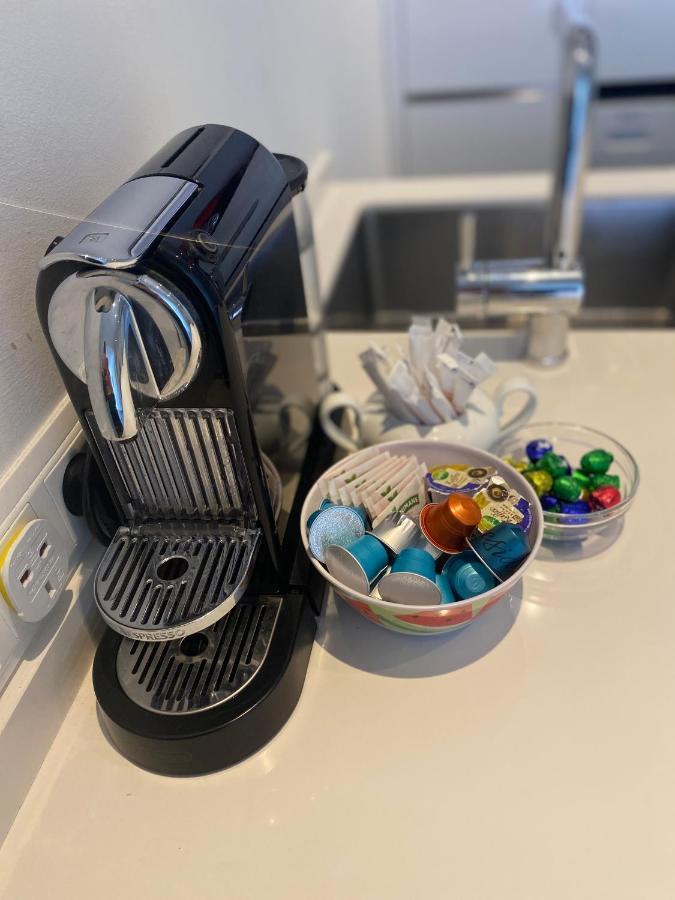 Apartamento En Madrid Rio Con Parking Gratuito Bagian luar foto