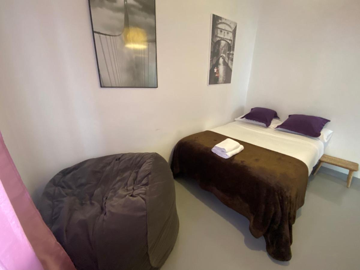 Apartamento En Madrid Rio Con Parking Gratuito Bagian luar foto