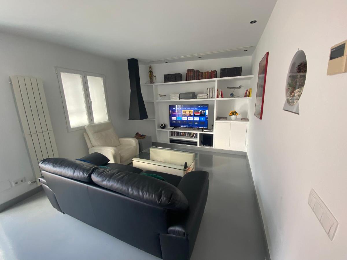 Apartamento En Madrid Rio Con Parking Gratuito Bagian luar foto